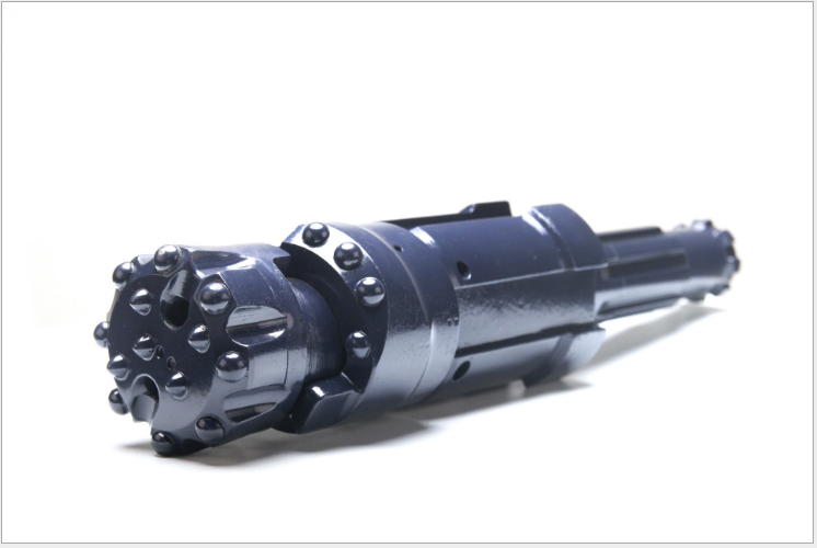 米數(shù)多潛孔鉆頭 提供高中低風(fēng)壓潛孔鉆頭 潛孔沖擊器 等優(yōu)質(zhì)采掘鉆具