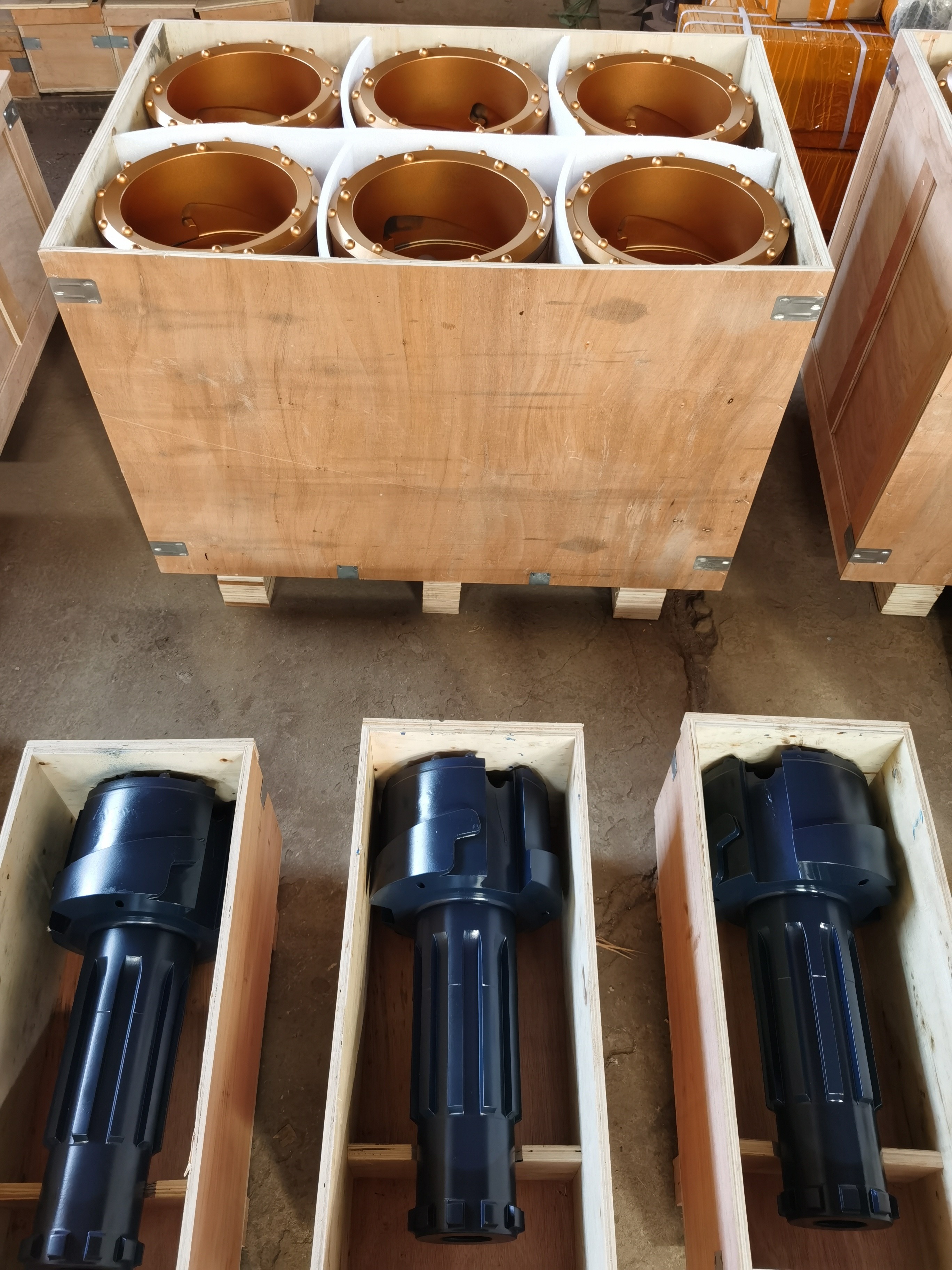 米數(shù)多潛孔鉆頭 提供高中低風(fēng)壓潛孔鉆頭 潛孔沖擊器 等優(yōu)質(zhì)采掘鉆具